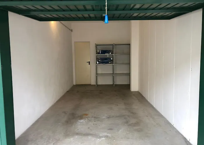 Giacomo Leopardi Appartement *